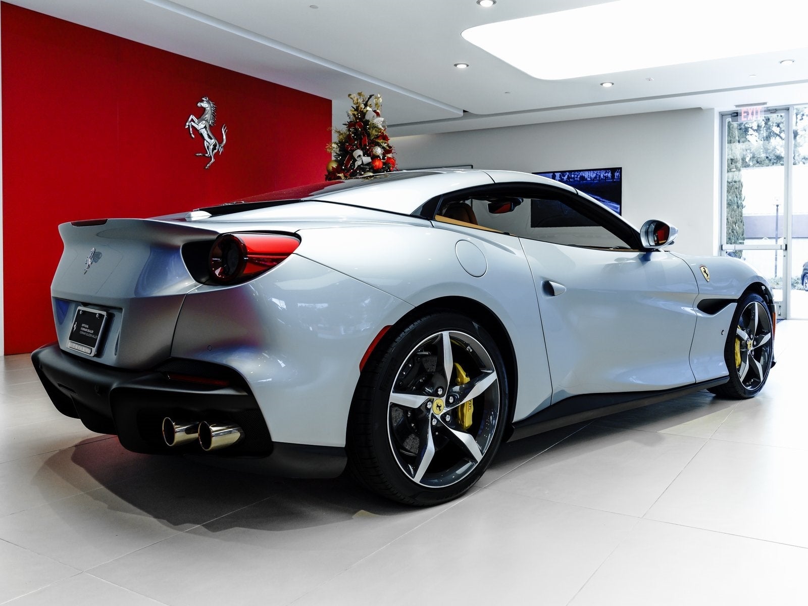 2023 Ferrari Portofino Base