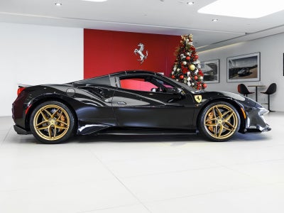 2020 Ferrari 488 Pista Base