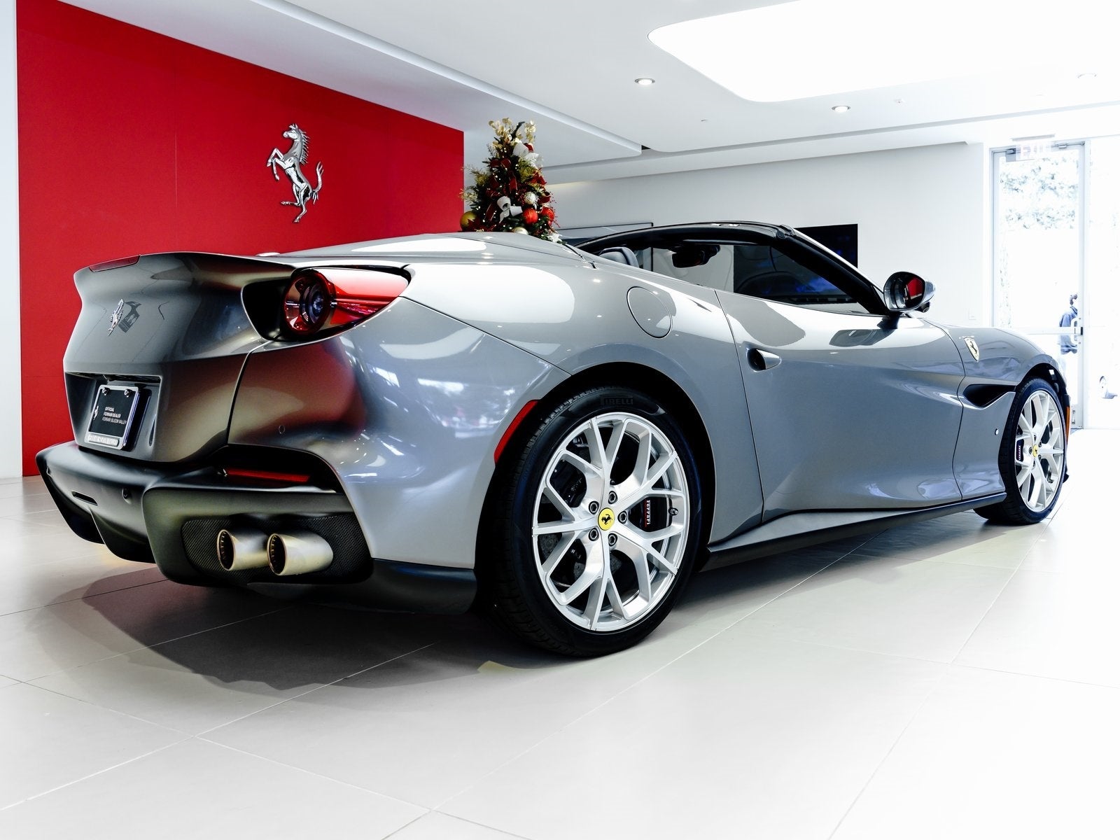 2022 Ferrari Portofino Base