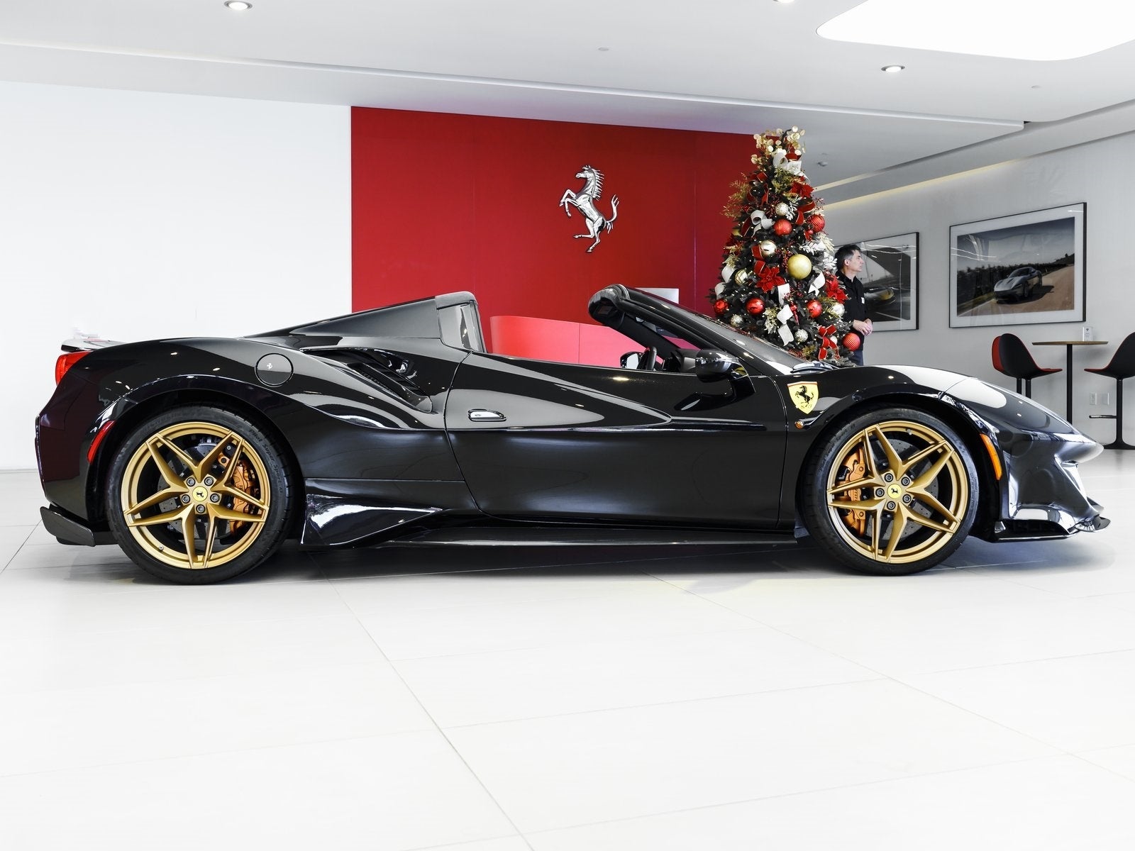 2020 Ferrari 488 Pista Base