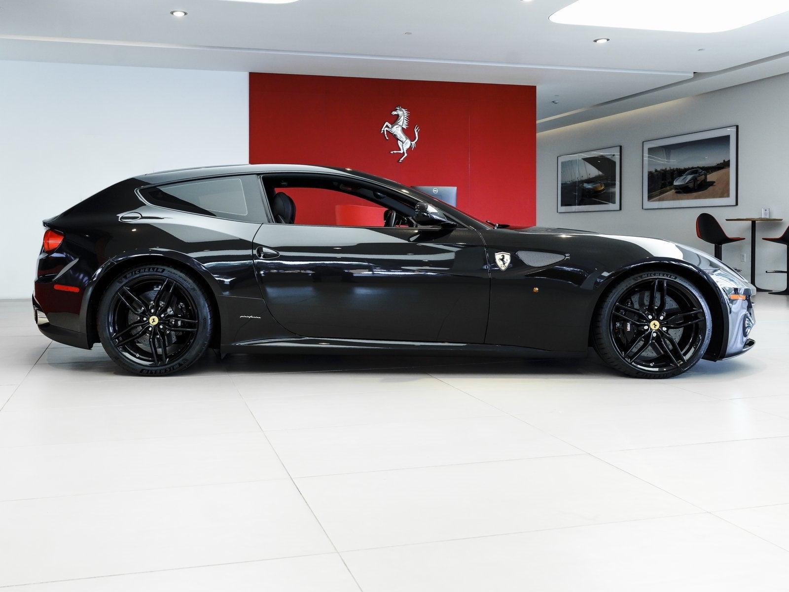 2013 Ferrari FF Base