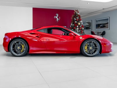 2017 Ferrari 488 GTB Base