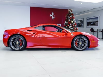 2016 Ferrari 488 GTB Base